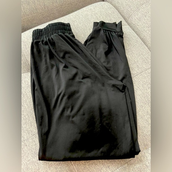 Joggers - Picture 1 of 3